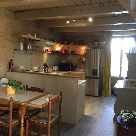 度假居 The Hautefort